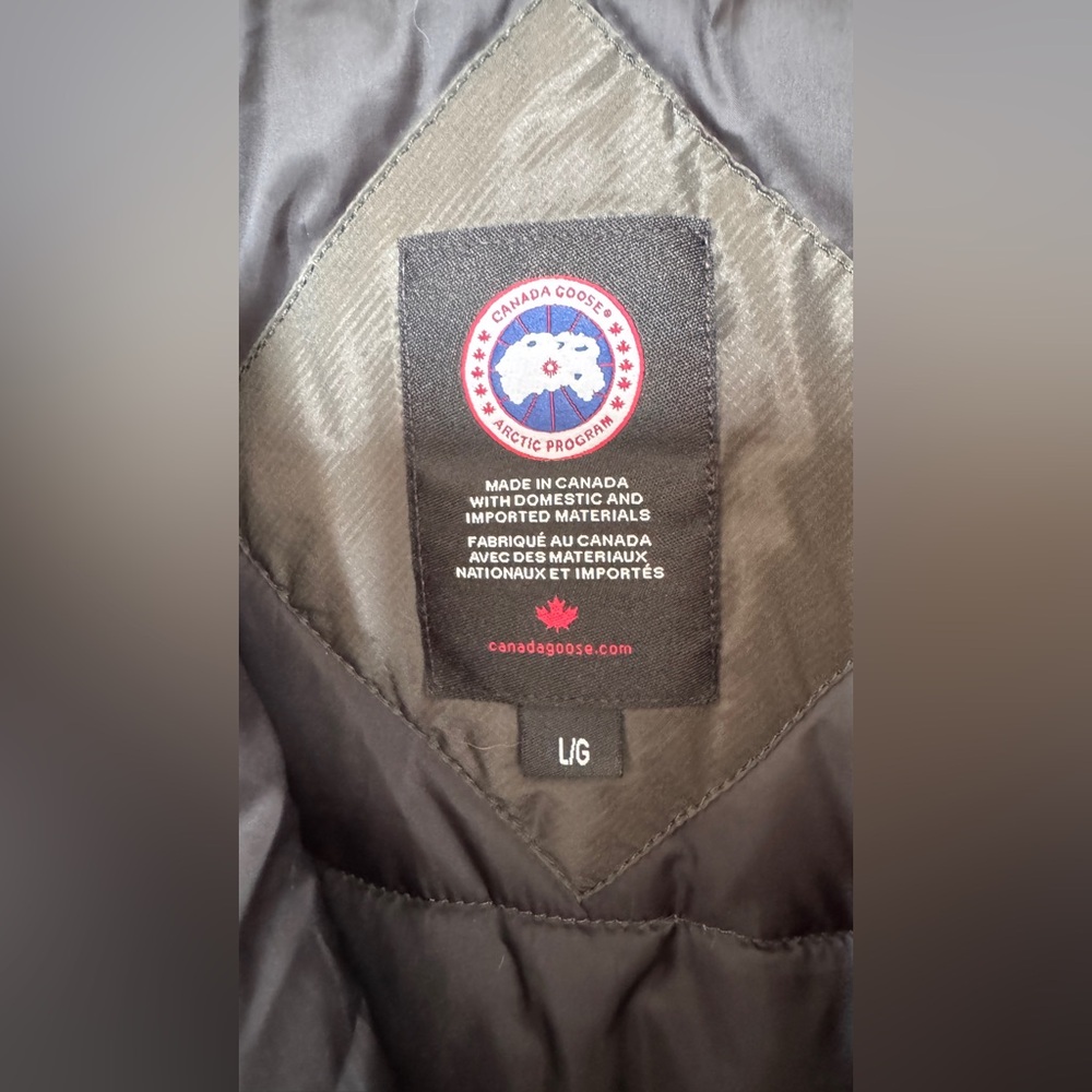 Canada Goose Brookvale Olive Down Jacket - Picture 4 of 4